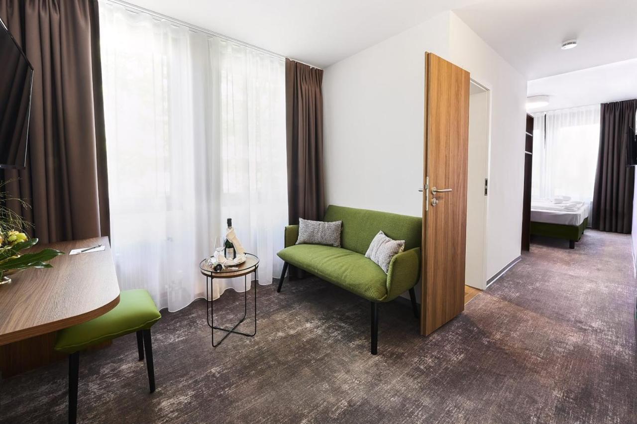 Hotel Rhoenkitz Бад-Киссинген Экстерьер фото